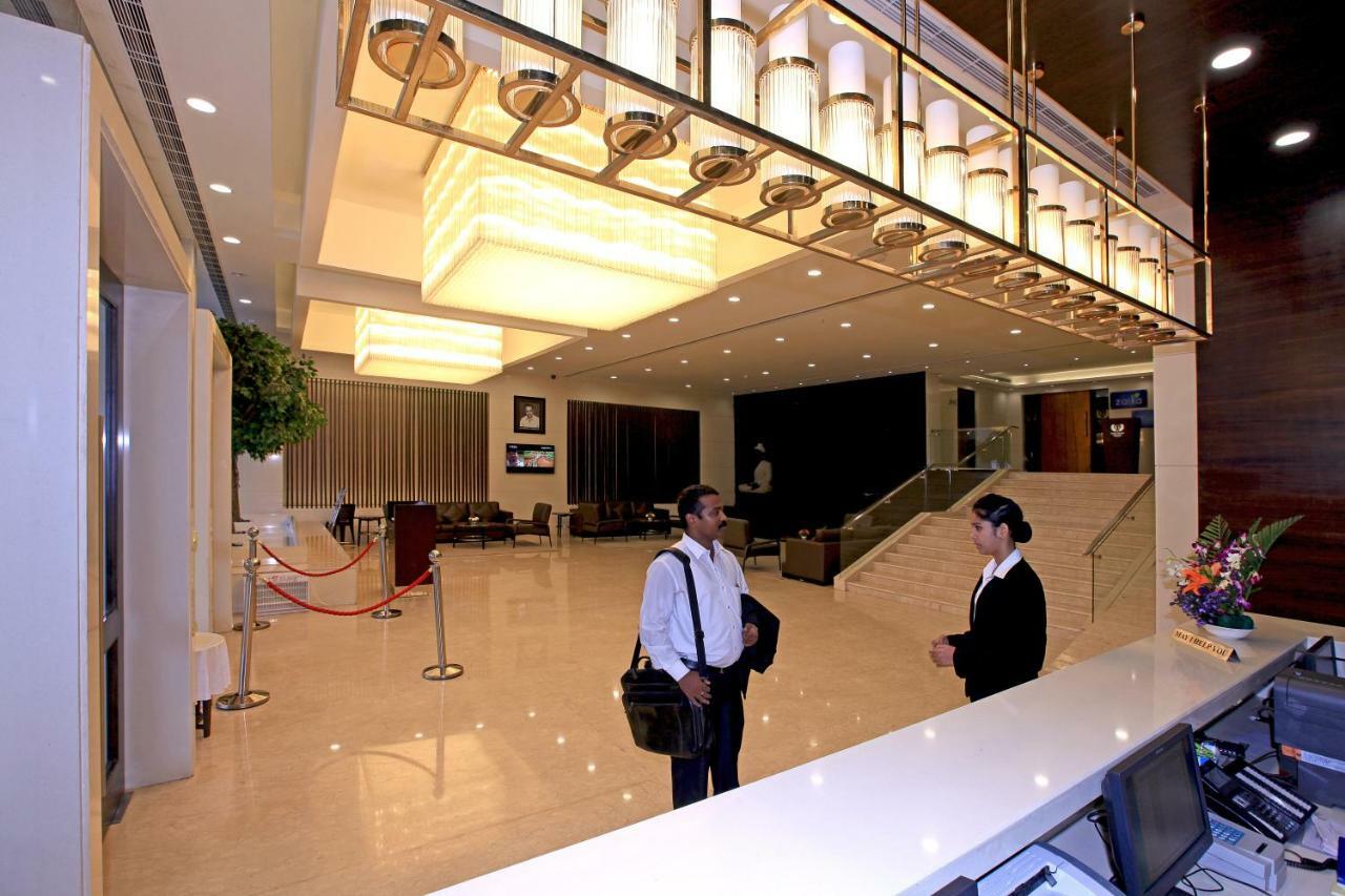 Goutham Grand Hotel Tenāli Eksteriør billede